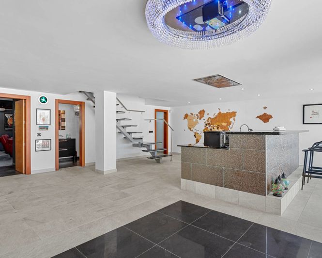 Image No.41-7 Bed Villa for sale