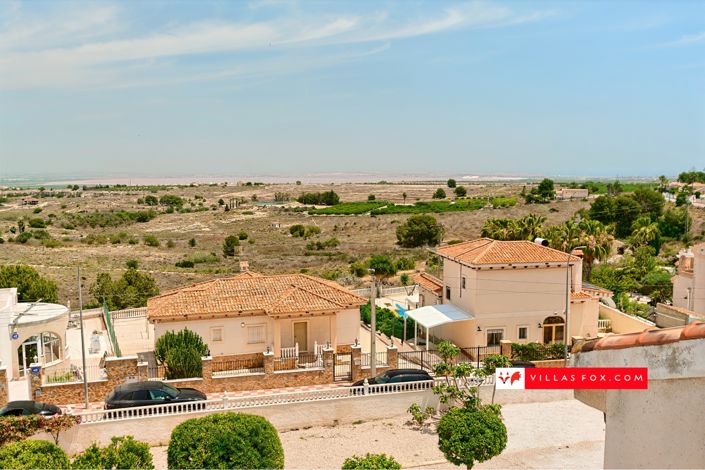 Image No.58-5 Bed Villa for sale