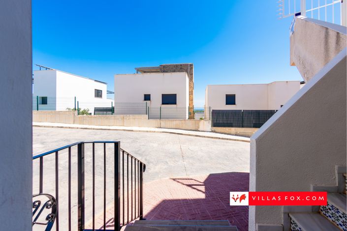 Image No.8-2 Bed Apartment for sale