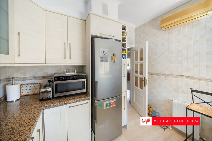 Image No.12-3 Bed Villa for sale