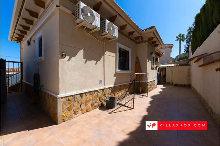 Image No.46-3 Bed Villa for sale