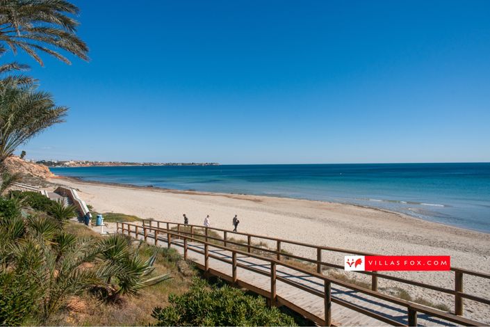 Image No.47-3 Bed Villa for sale