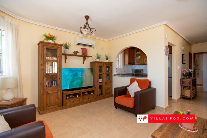 Image No.2-Villa de 4 chambres à vendre à San Miguel de Salinas