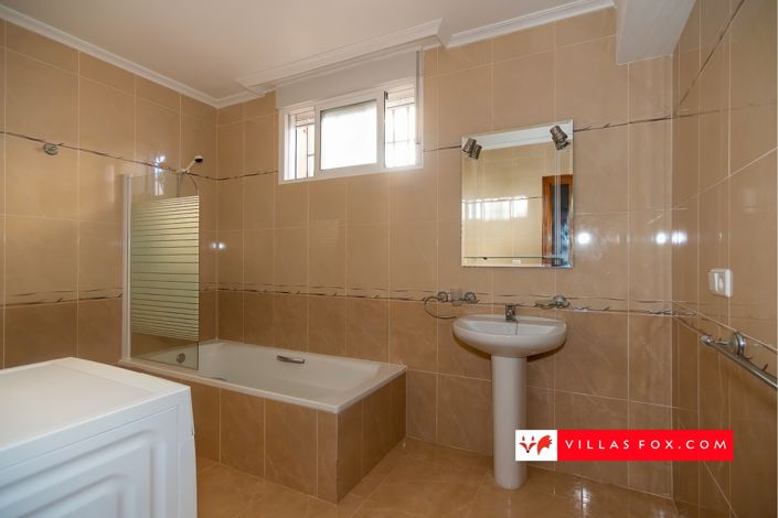 Image No.21-Villa de 4 chambres à vendre à San Miguel de Salinas