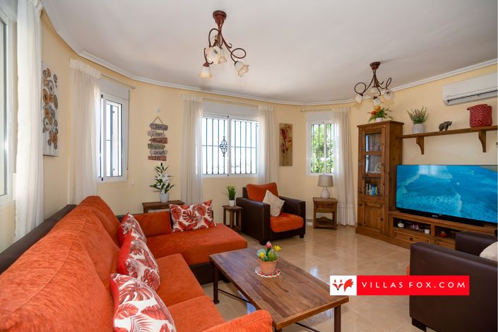 Image No.6-Villa de 4 chambres à vendre à San Miguel de Salinas