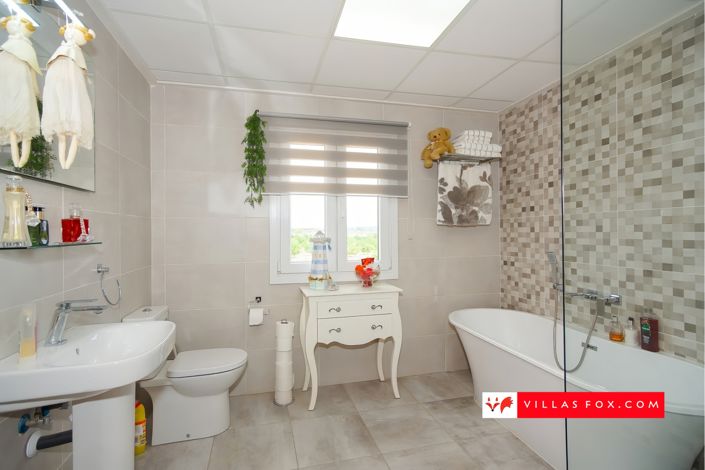 Image No.57-Villa de 5 chambres à vendre à San Miguel de Salinas