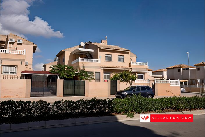 Image No.37-3 Bed Villa for sale