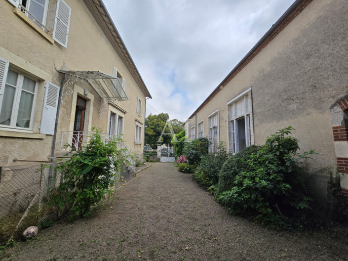 Image No.10-Maison de 7 chambres à vendre à Les Aix-d'Angillon