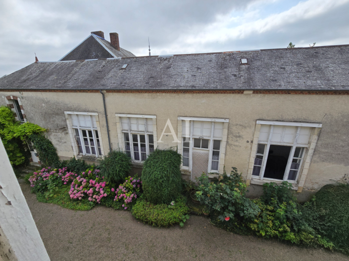 Image No.5-Maison de 7 chambres à vendre à Les Aix-d'Angillon