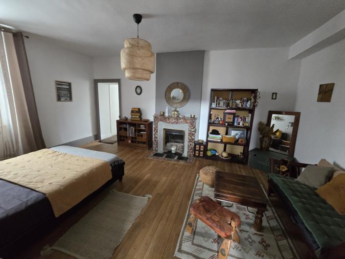 Image No.18-Maison de 7 chambres à vendre à Les Aix-d'Angillon