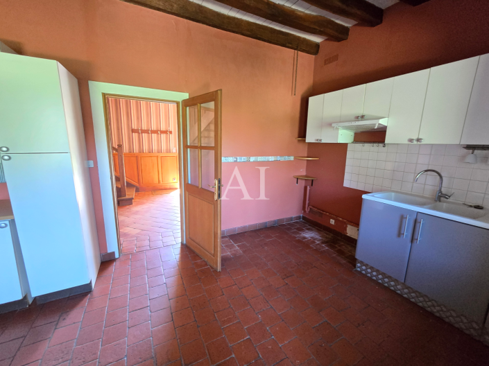 Image No.6-7 Bed House for sale