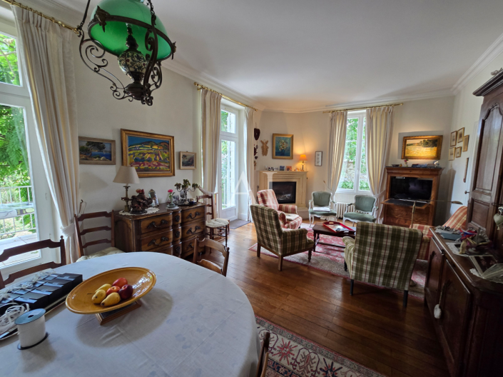 Image No.5-Maison de 6 chambres à vendre à Châteauneuf-sur-Cher