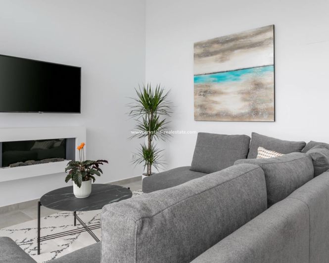 Image No.17-3 Bed Villa for sale