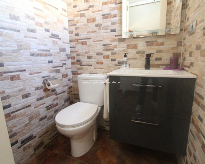 Image No.16-2 Bed Apartment for sale