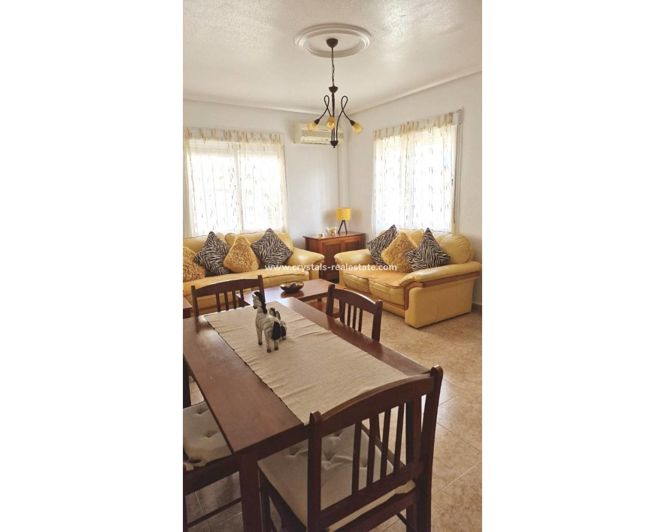 Image No.4-3 Bed Villa for sale