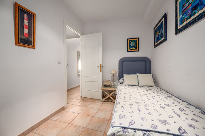 Image No.13-2 Bed Apartment for sale