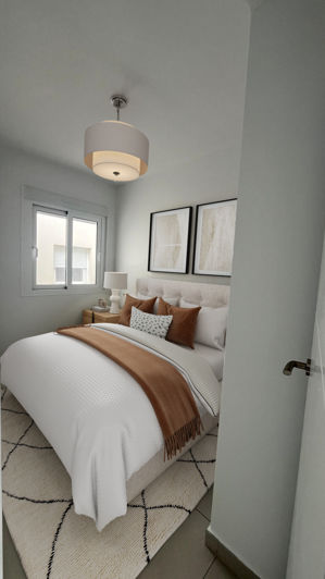 Image No.13-2 Bed Townhouse for sale