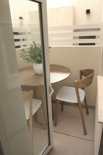 Image No.19-2 Bed Townhouse for sale