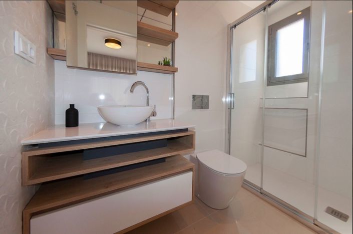 Image No.15-3 Bed Villa for sale