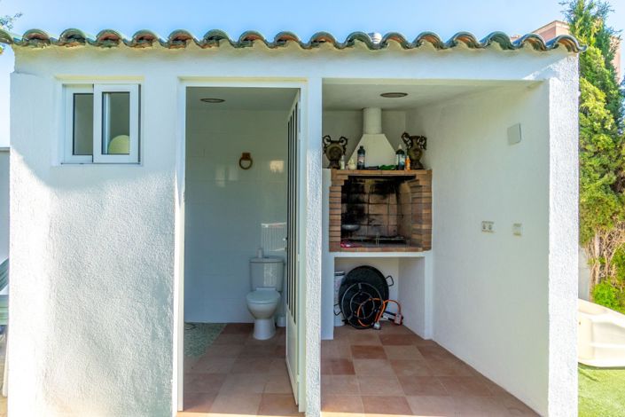 Image No.32-5 Bed Villa for sale