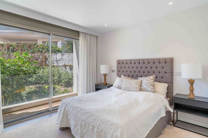 Image No.24-Propriété de 4 chambres à vendre à Estepona