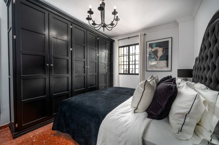 Image No.8-2 Bed Apartment for sale