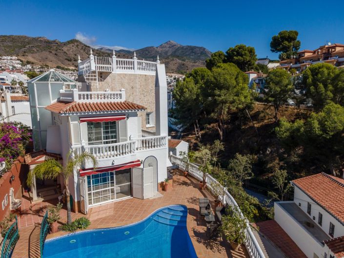 Image No.36-4 Bed Villa for sale