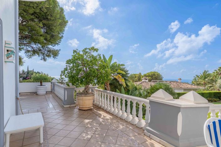 Image No.17-5 Bed Villa for sale