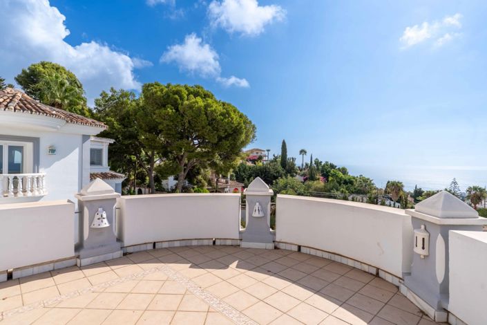 Image No.27-5 Bed Villa for sale