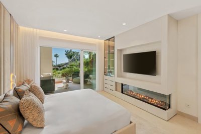 bzpaap117372929361024v08c9a