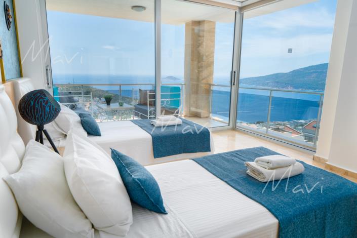 Image No.22-5 Bed Villa / Detached for sale