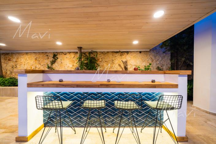 Image No.47-5 Bed Villa / Detached for sale