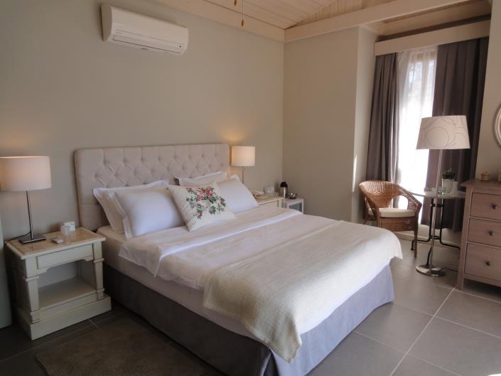 Image No.18-5 Bed Villa / Detached for sale