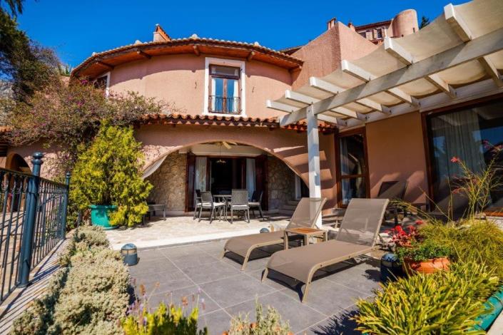 Image No.31-5 Bed Villa / Detached for sale