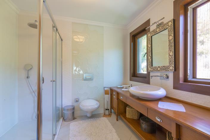 Image No.44-3 Bed Villa / Detached for sale