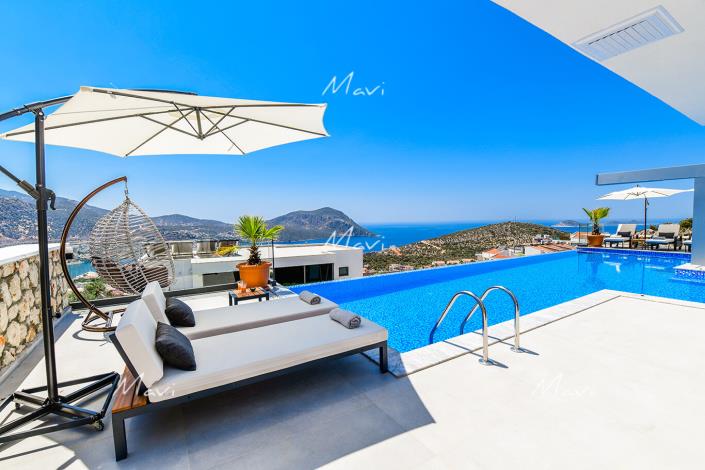 Image No.19-4 Bed Villa / Detached for sale