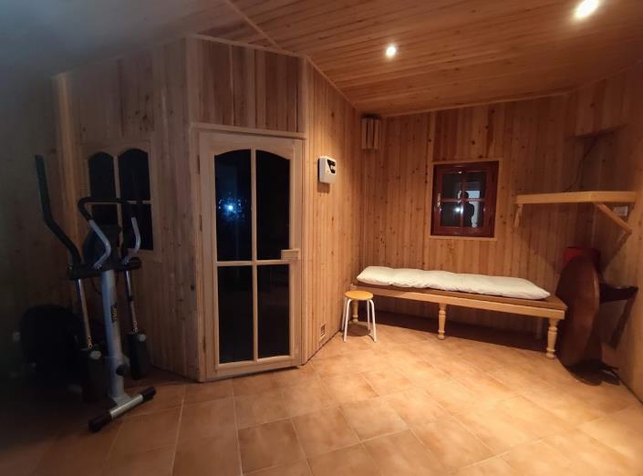 Image No.14-10 Bed Country Property for sale