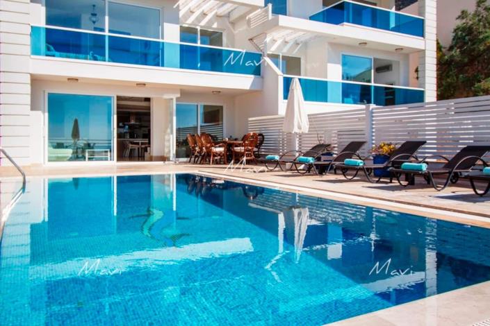 Image No.10-4 Bed Villa / Detached for sale