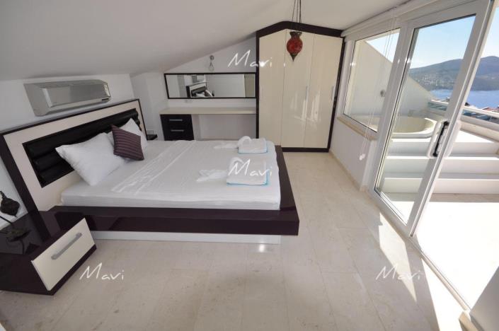 Image No.17-4 Bed Villa / Detached for sale