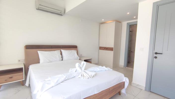 Image No.21-4 Bed Villa / Detached for sale