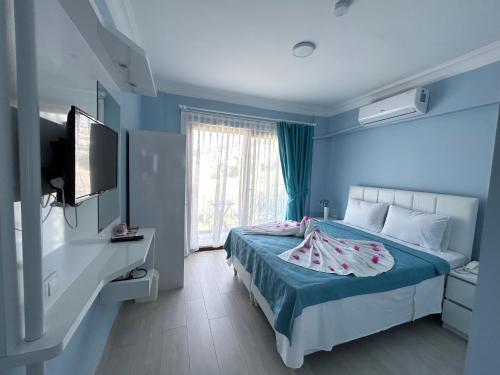 Image No.4-24 Bed Commercial for sale