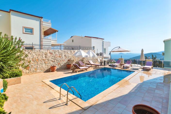 Image No.24-4 Bed Villa / Detached for sale