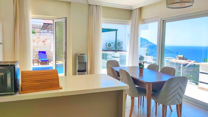 Image No.3-4 Bed Villa / Detached for sale