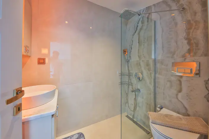 Image No.23-2 Bed Villa for sale