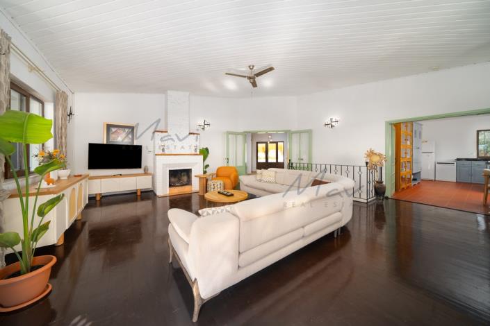 Image No.11-4 Bed Villa / Detached for sale