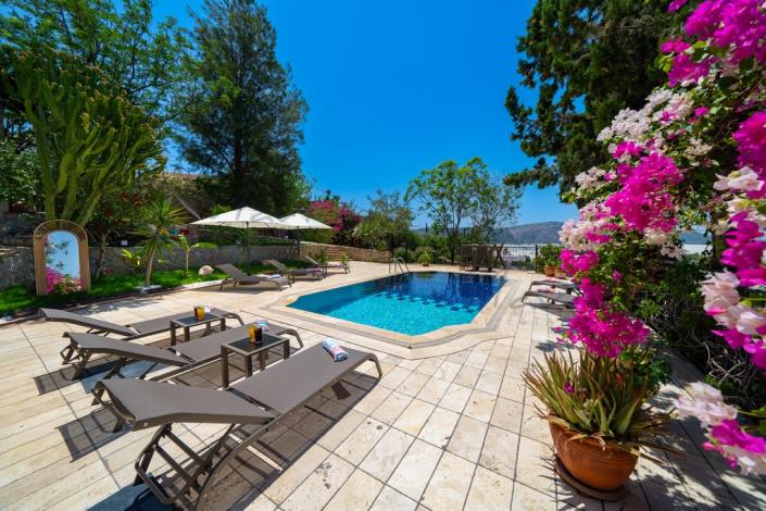 Image No.17-4 Bed Villa / Detached for sale