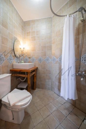 Image No.28-4 Bed Villa / Detached for sale