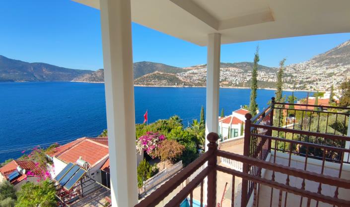 Image No.15-4 Bed Villa / Detached for sale