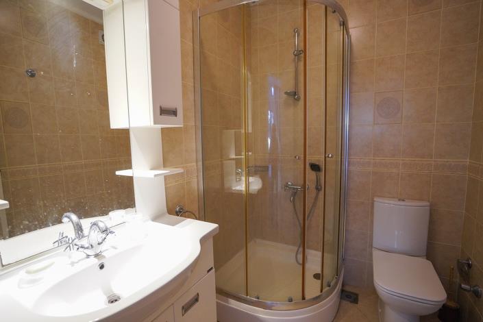 Image No.28-2 Bed Apartment for sale