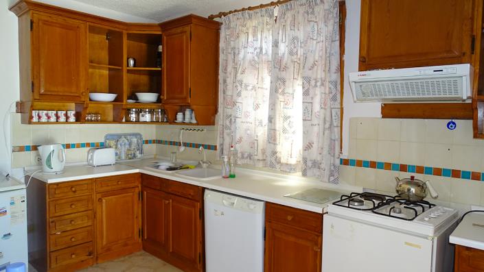 Image No.11-2 Bed Semi-Detached for sale